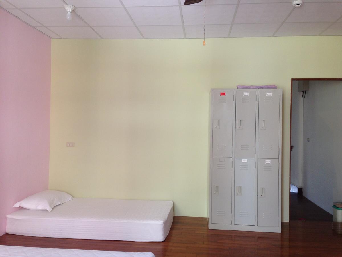 Handy Hostel Hualien stad Exteriör bild